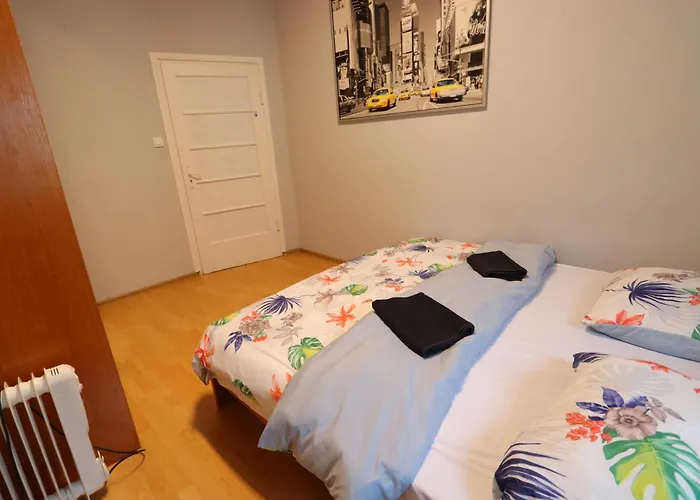 Fantastic Waw - Room Ch16-D